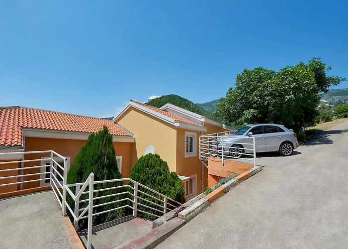 Apartments Villa Relax