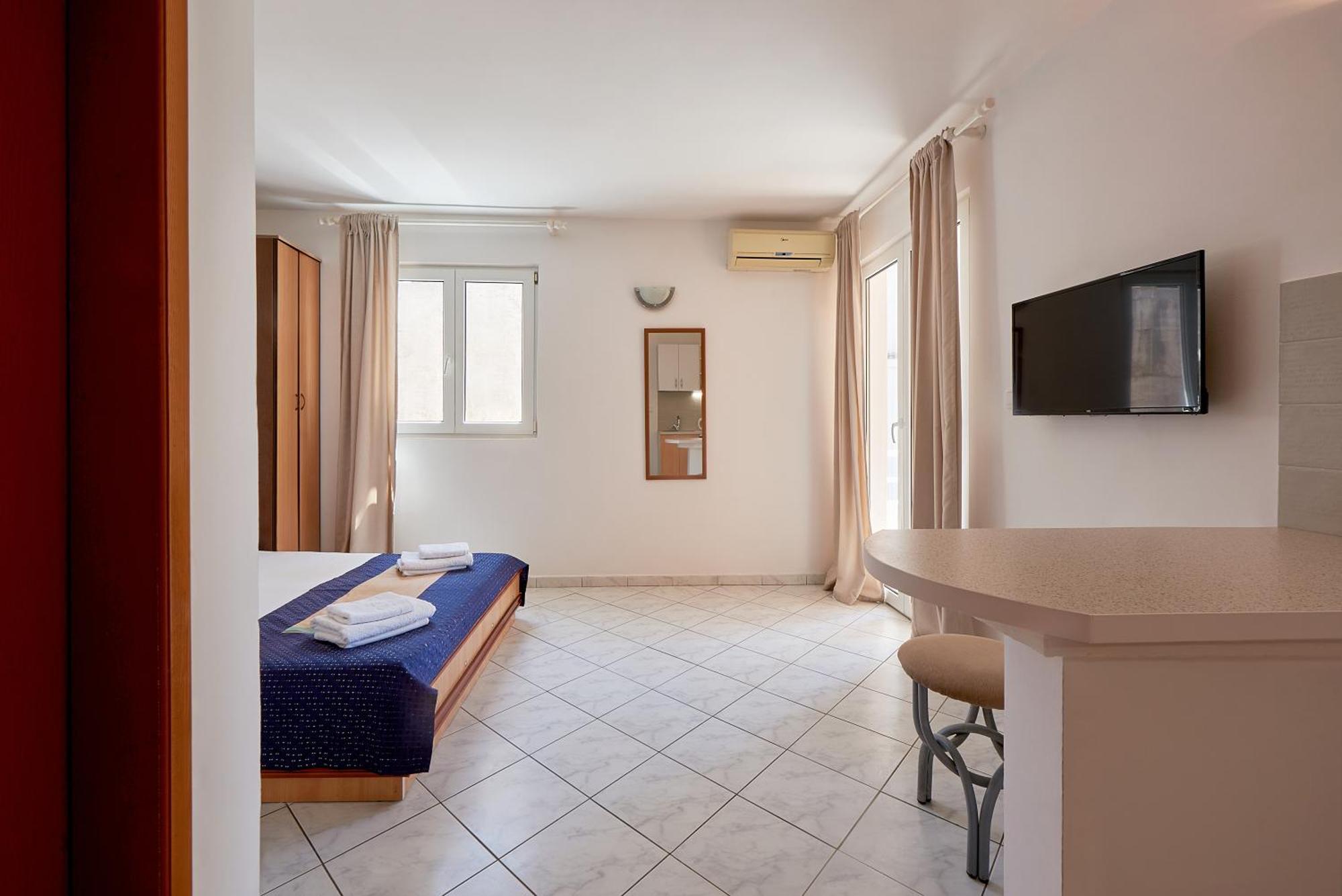 Relax Апартаменти Petrovac